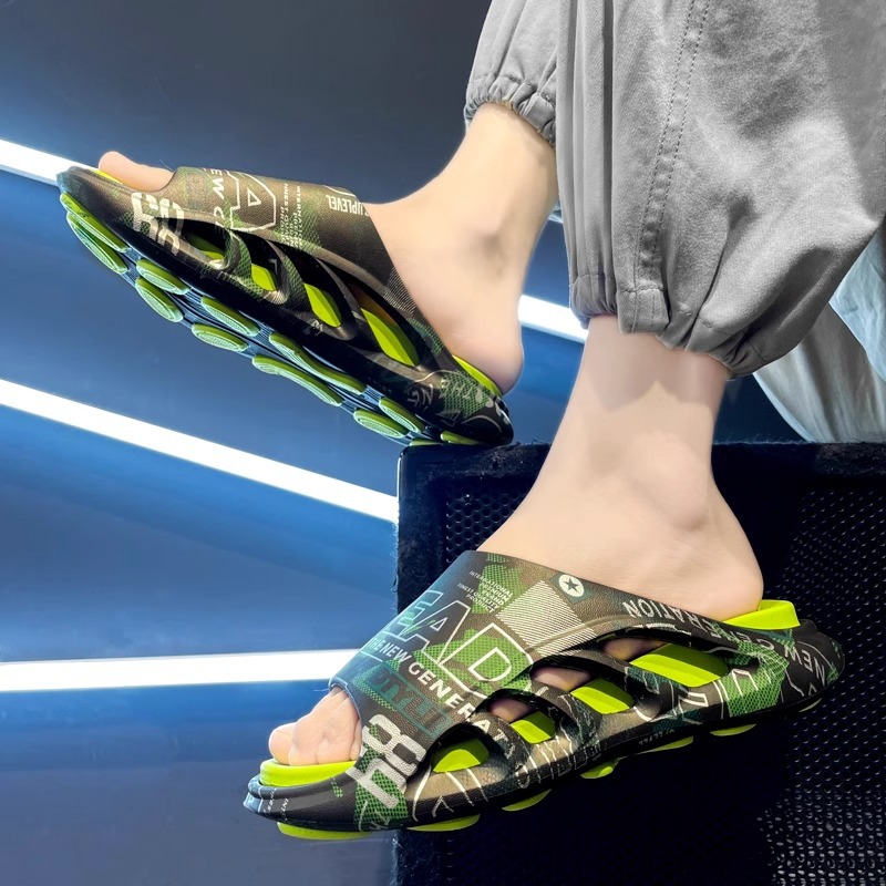 Cloud Slippers for Women & Men - огляд і ціна Kids Outdoor Obstacle Course